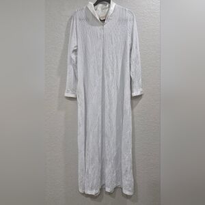 White Elegance LDS modest Dresses Long Sleeve Dress full Zip Closure Size M